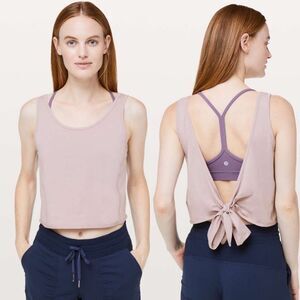 Lululemon It’s a tie tank women’s size‎ 6 (Small flaws)